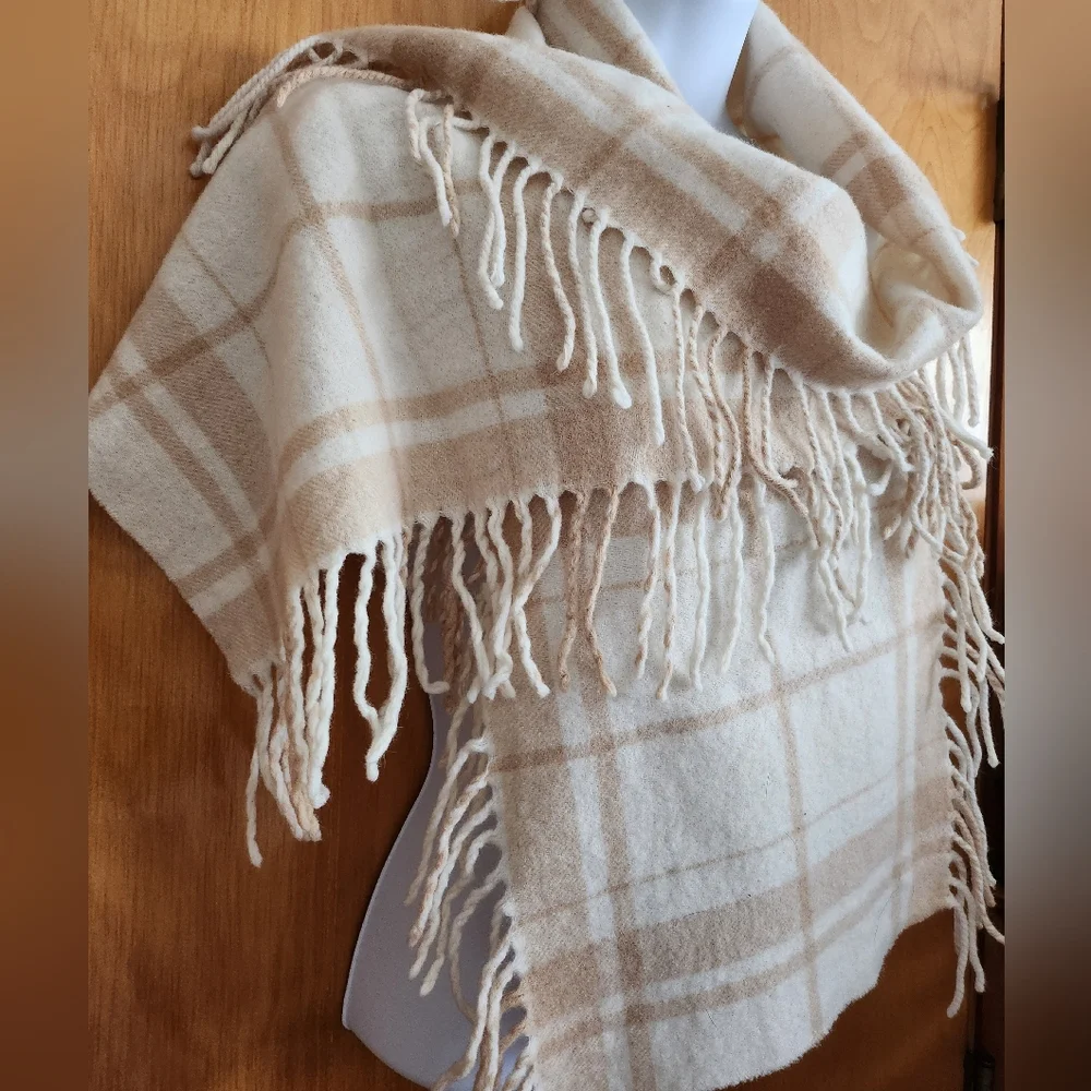 Wool/Angora Scarf Banana Republic